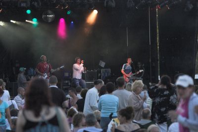 Sorry - don't know the band's name