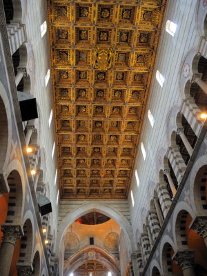 Looking up, in the Duomo, Pisa
