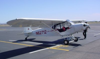 An airplane at the Hanger Caf
