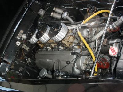 Triple Carburetors