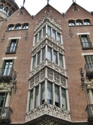 Casa Terrades (Casa de les Punxes)(Diagonal 416-420) Josep Puig i Cadafalch 1903-1905