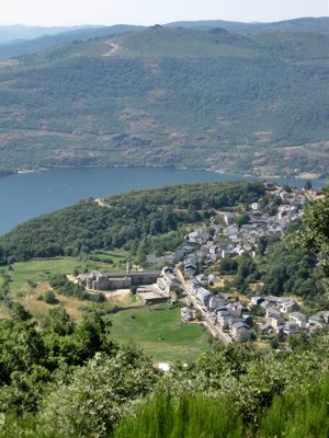 Lago de Sanabria y San Martn de Castaeda