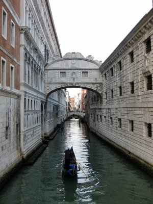 Venezia. Puente de los Suspiros (Ponte dei Sospiri)