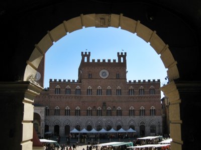 Siena. Piazza del Campo. Palazzo Pubblico