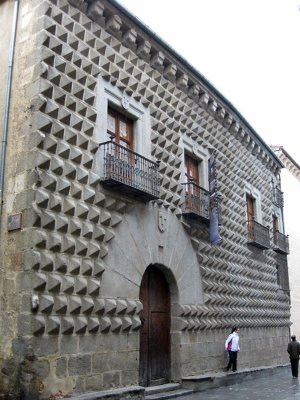 Segovia. Casa de los Picos