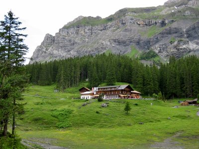 Kandersteg. Oeschinensee (Oeschinen Lake)