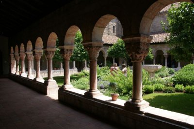 Cloisters Gardens