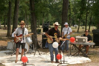 Peril Picnic 5.21.11.jpg