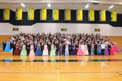 2011-04-02 Ashwaubenon Prom Grand Entrance