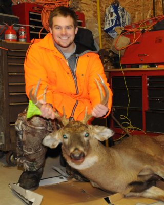 2011-11-20  Joey's Buck