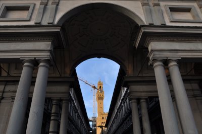 Tour du Palazzo Vecchio vue du Palais Uffizi - 4620