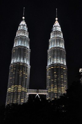 Petronas towers - 1527