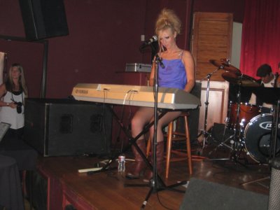 another songstress