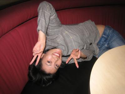 bonus shot of Amy fobbin' @ Osha  heh