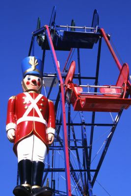 Ferris Wheel and Guardian Soldier, Balboa, CA