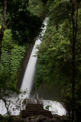 Munduk Waterfall, Wanagiri