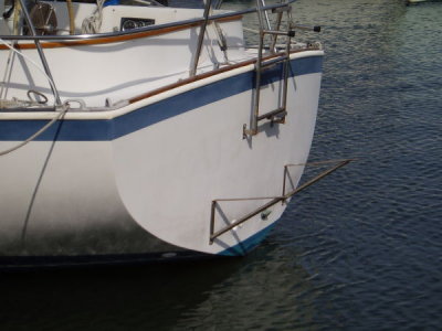 close up of stern