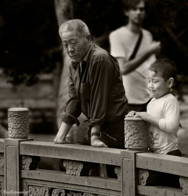 JINAN.The Great-father and his Grandson Act II