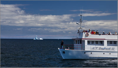 Twillingate Tour Boat + Iceberg
