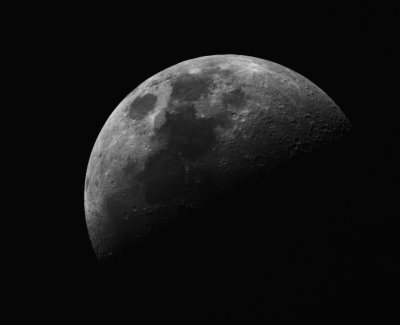 moon-3-pbase.jpg