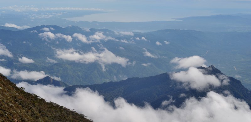 Mt. Tambuyukon looking down to Mt. Tambuyukon.