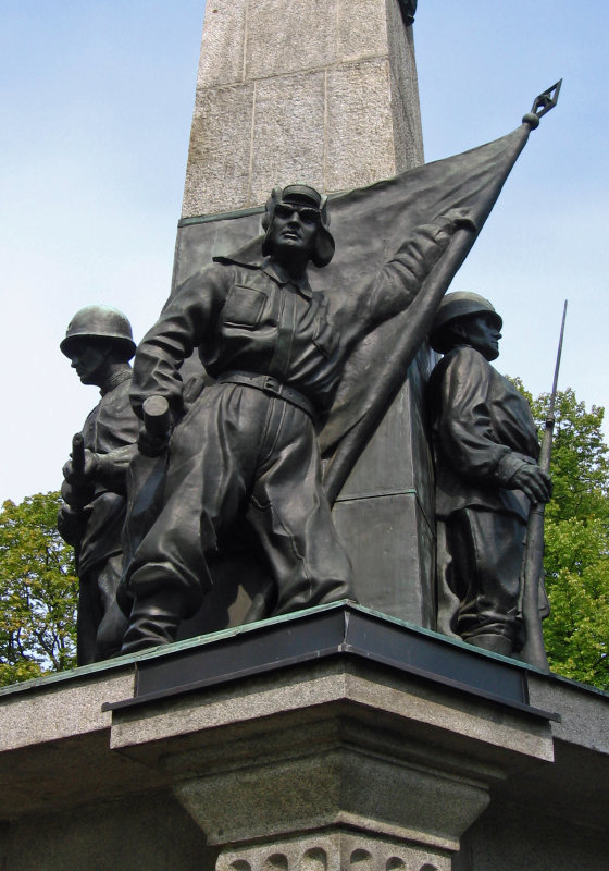soviet war memorial potsdam (germany)