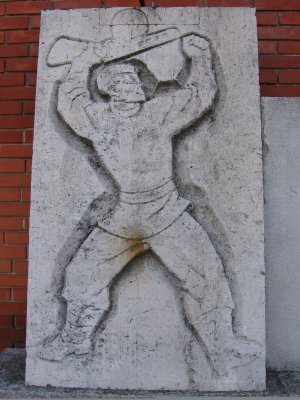 communist statues at mementopark (szoborpark) budapest