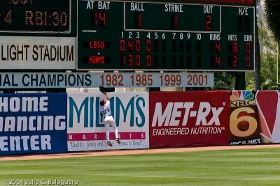20040529_UM_Baseball_004-1.jpg