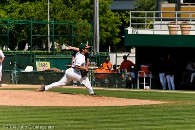 20040529_UM_Baseball_010-1.jpg