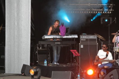 DF060730So_190850.jpg