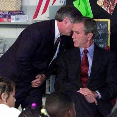 Momento en que Bush se entera de atentado a las Torres Gemelas