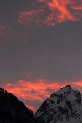 Abendrot am Dejenstock / red evening sky