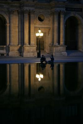 Louvre reflected