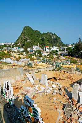 Graves as rubble