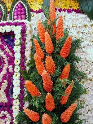 A Garland of Carrots.