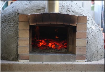 Home built pizza oven