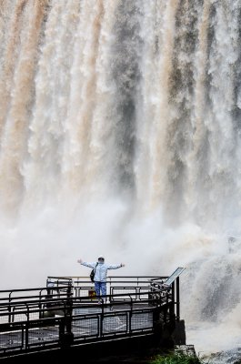 Qui veut prendre la douche avec moi?