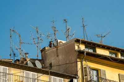 Ils n'ont pas encore le cable!!