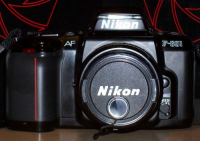 Nikon F601