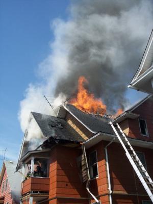 Charlie-2 Harral Ave. Fire (Bridgeport, CT) 4/24/06