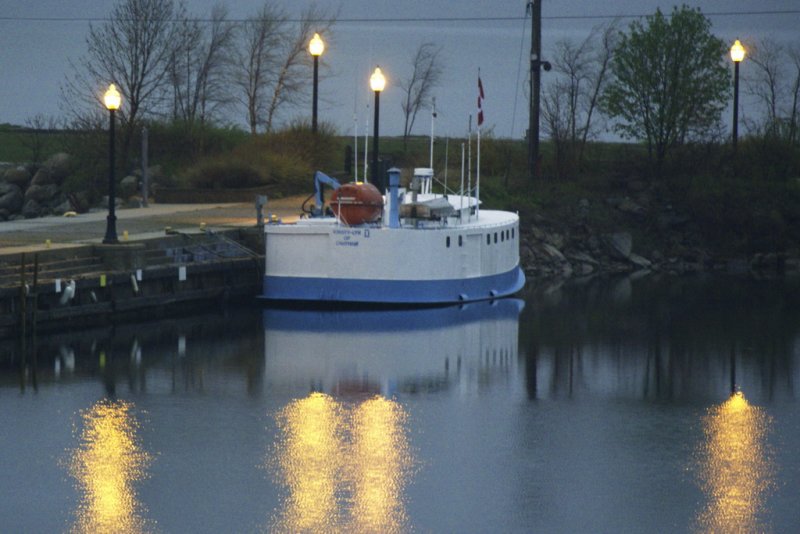 Kristy Lyn Early in the Morning on Collingwood Harbour