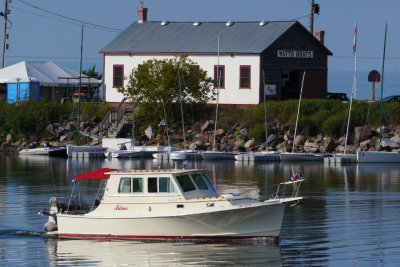 Birne - Blue Seas 31 on Collingwood Harbour