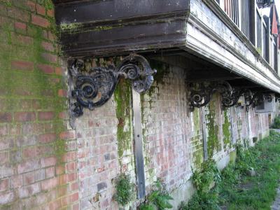 Pub balcony, facing river.