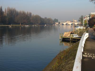 Kingston bridge from Portsmouth Road towpath.