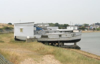Houseboat in the Kench.