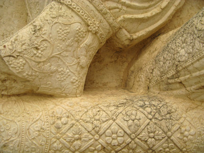sarcophagus detail/Palmyra Museum
