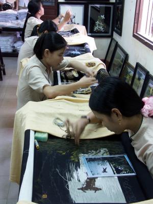 Hoi An silk embroidery factory