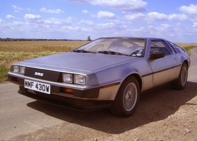 DeLorean DMC12