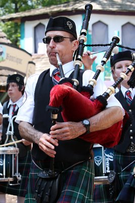 Pipers.jpg