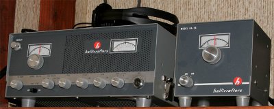 Hallicrafters SR-42A transceiver and HA-26 VFO